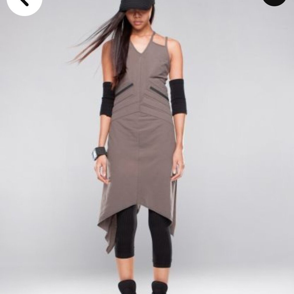 Demobaza fit Time line dress XS size